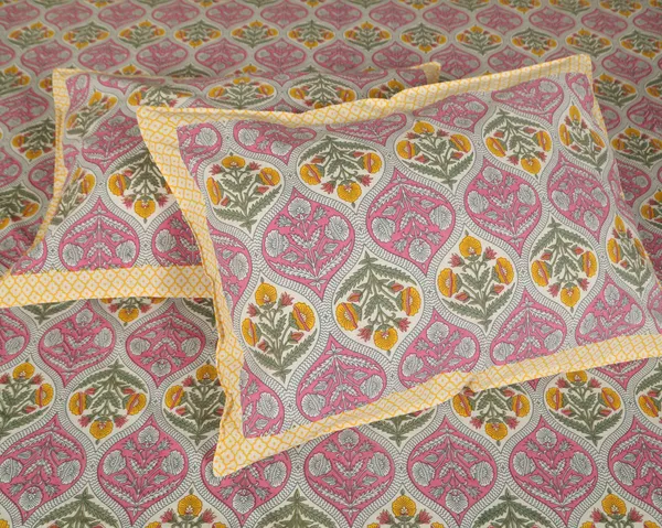Pink_Cotton_Rajwada_Empire_Collection_Double_Bedsheet_With_Pillow_Cover_108_X_108_Cm
